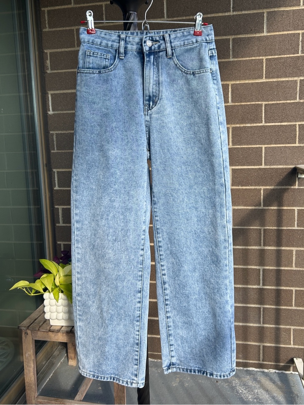Light Wash Straight Wide Leg Jeans | SHEIN Size 4 (Waist 13” flat) | High Rise